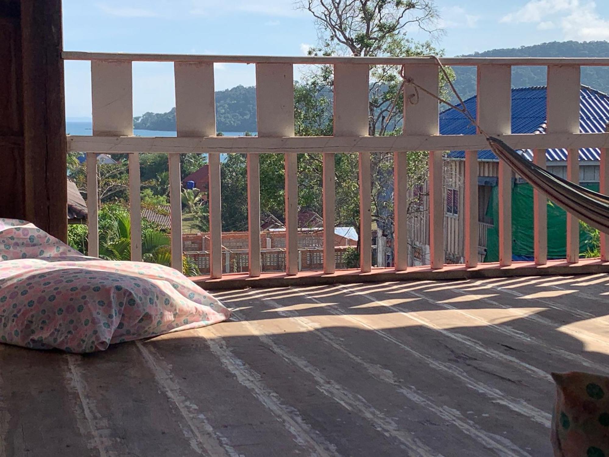 Dahlia Guesthouse Koh Rong Sanloem Buitenkant foto